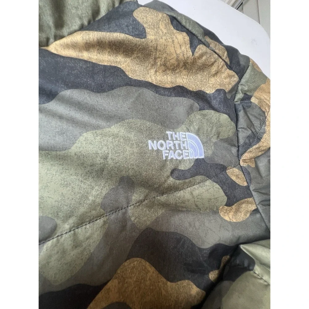 The North Face Mens XL Camo Puffer Jacket Insulated Full Zip Woodland Green